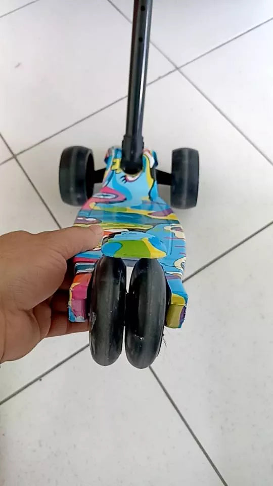 Patinete Infantil  3 Rodas de LED Dobravel